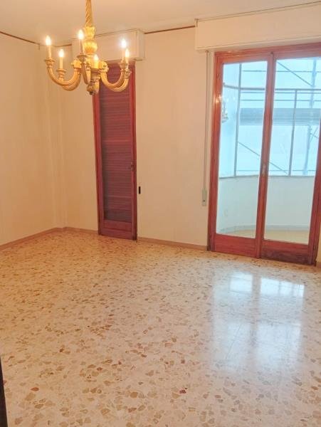 Appartamento Savona (zona Valloria) - foto 1