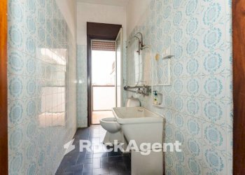 Bagno - Appartamento via Giuseppe Simili, 1, Gravina di Catania - foto 15