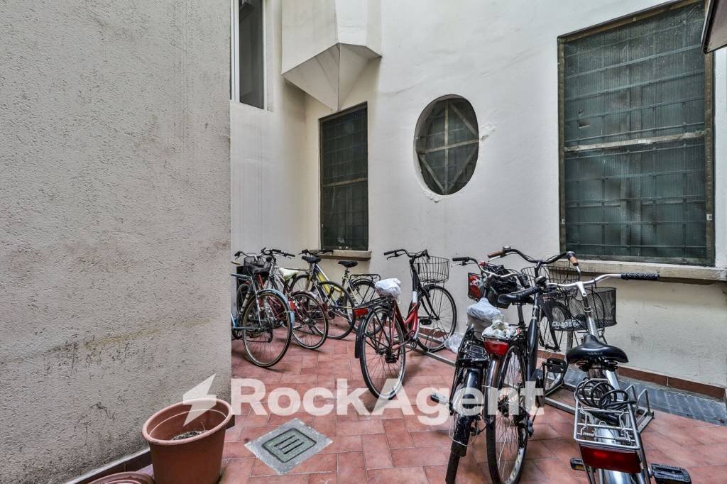 Cortile interno - Food - Gastronomy Bologna (neighborhood Centro Storico) - photo 2