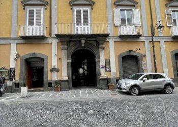 Cortile interno - Ufficio via Roma, Castelvetere sul Calore - foto 37