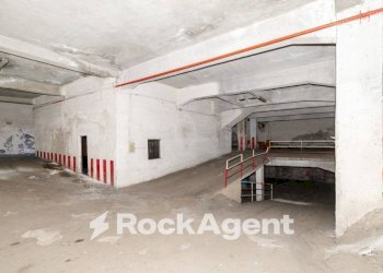 Posto macchina - Garage - Autosilos - Parking via Pietro Maroncelli, 2-6, Catania - photo 13