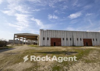 Terreno - Shed strada Statale 107 Silana Crotonese, Crotone - photo 4