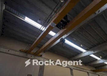 Magazzino - Shed strada Statale 107 Silana Crotonese, Crotone - photo 12