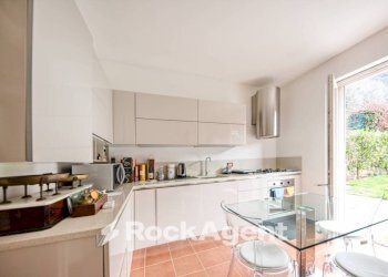 Cucina - Appartamento Frazione San Bartolomeo, Sori - foto 4