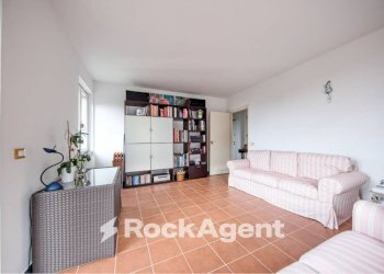 Salone - Appartamento Frazione San Bartolomeo, Sori - foto 12