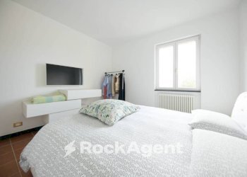 Camera da letto - Appartamento Frazione San Bartolomeo, Sori - foto 14