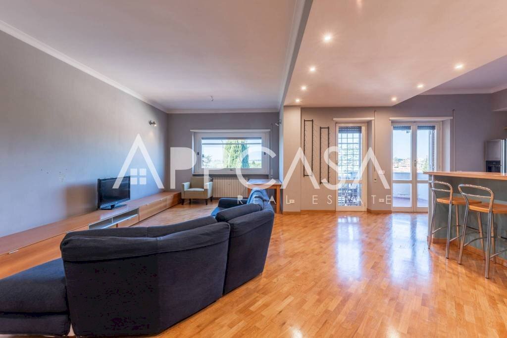 Salone - Three-room apartment via Costantiniana, 8, Roma - photo 2