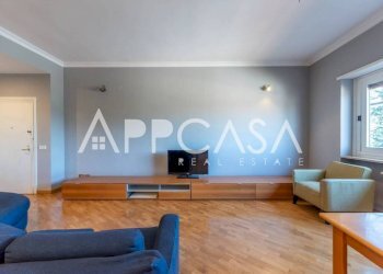 Salone - Three-room apartment via Costantiniana, 8, Roma - photo 11