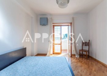 Camera da letto - Trilocale via Costantiniana, 8, Roma - foto 26