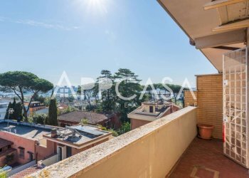 Balcone - Three-room apartment via Costantiniana, 8, Roma - photo 34