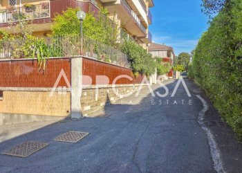 Posto macchina - Three-room apartment via Costantiniana, 8, Roma - photo 38