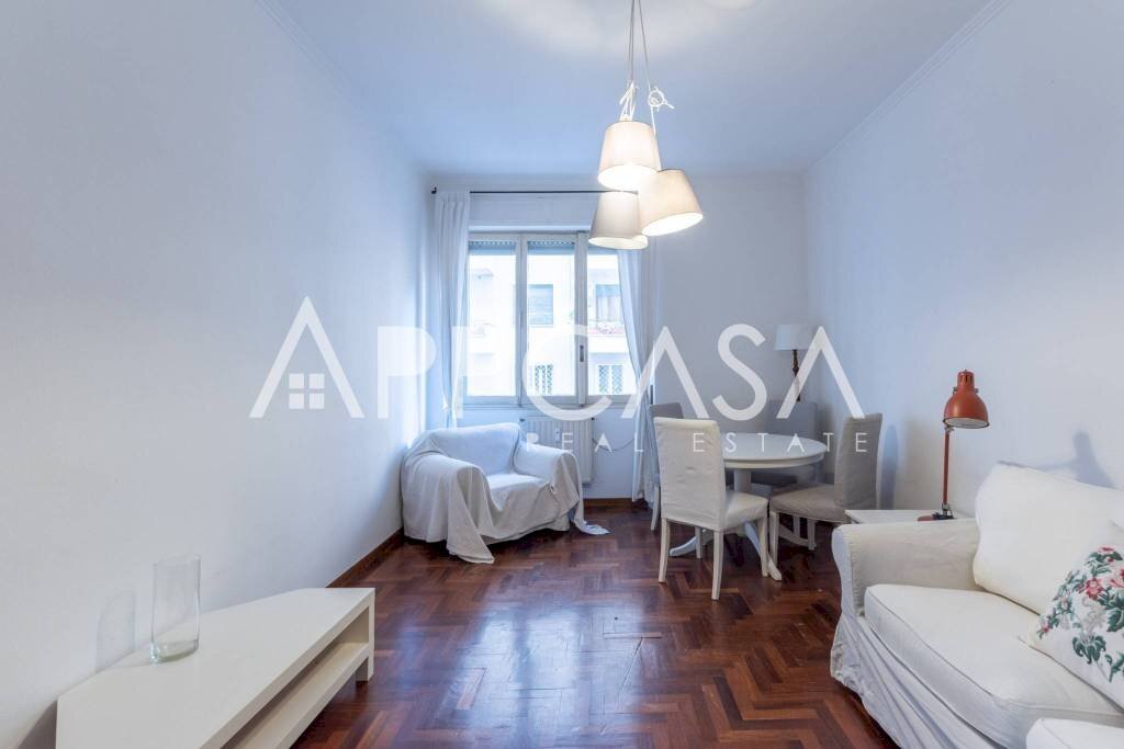 Camera da letto - Bilocale via Lucrino, 41, Roma - foto 3