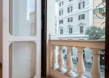 Balcone - Four-room apartment via Cicerone, Roma - photo 5