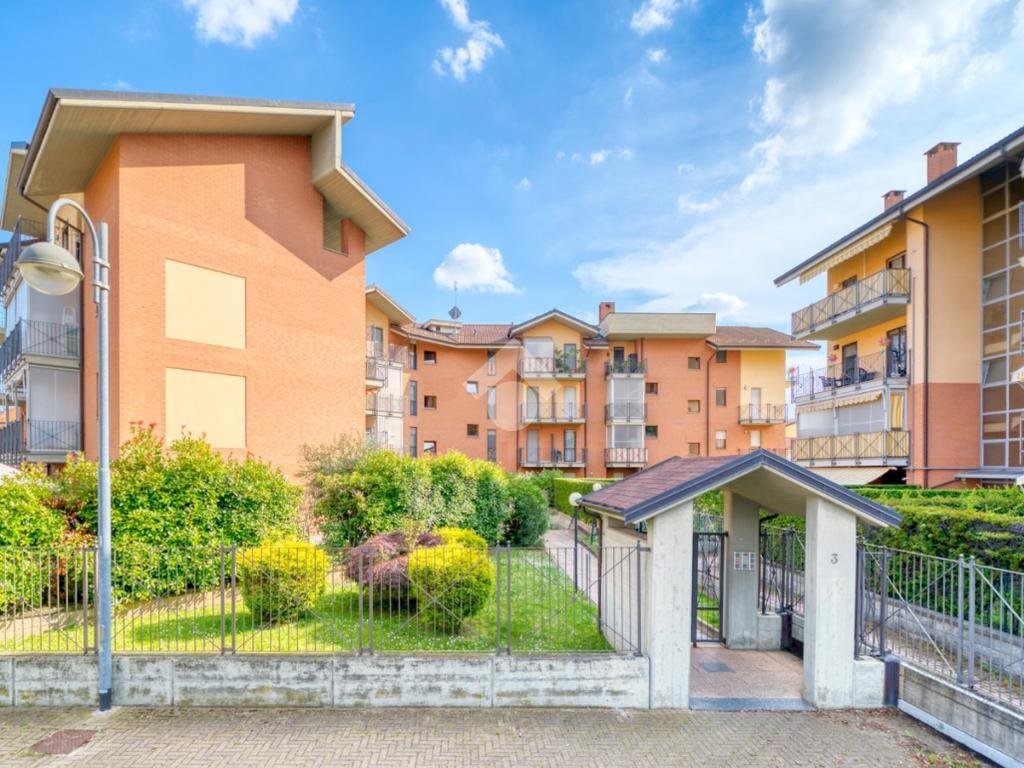 Appartamento Vicolo Sacra S. Michele, Orbassano - foto 2