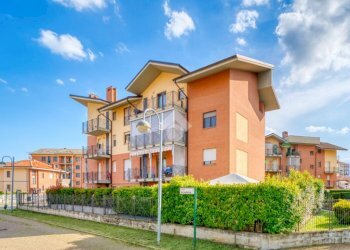 Appartamento Vicolo Sacra S. Michele, Orbassano - foto 9