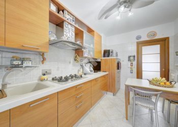 Four-room apartment Vicolo Sacra S. Michele, Orbassano - photo 10
