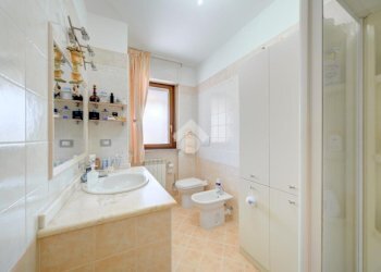 Four-room apartment Vicolo Sacra S. Michele, Orbassano - photo 18