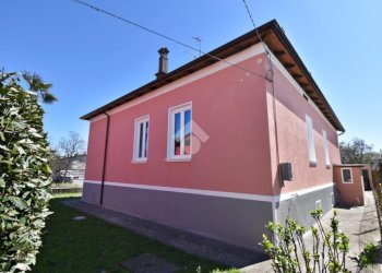 Casa indipendente Via strusiglia, Ivrea - foto 33