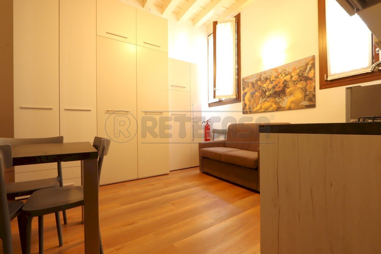 IMG_6409.JPG - Apartment Contrà Ponte San Michele 20, Vicenza - photo 3