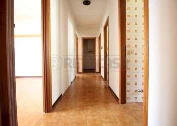 corridoio zona notte - Apartment Via Zin 6, Montebello Vicentino - photo 10