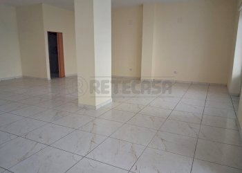 2.jpeg - Locale Commerciale Via Guglielmo Marconi, Marcianise - foto 3