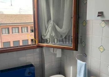 BAGNO - Four-room apartment Via Bruno Buozzi 3, Pavia - photo 15