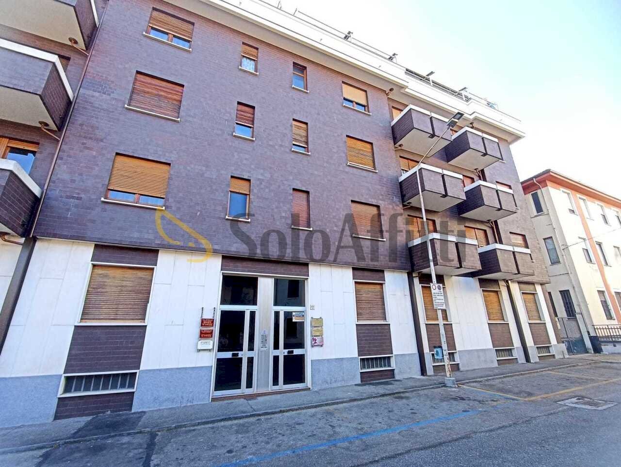Office Via C. Battisti 12/A, Orbassano - photo 1