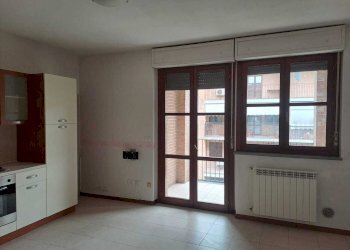 sala - Two-room apartment Strada Valle 82, Medesano - photo 2