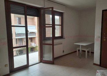 sala - Two-room apartment Strada Valle 82, Medesano - photo 3