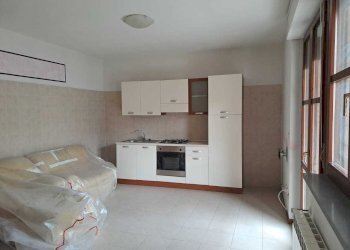 sala - Two-room apartment Strada Valle 82, Medesano - photo 5