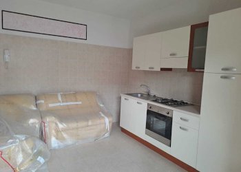 sala - Two-room apartment Strada Valle 82, Medesano - photo 6