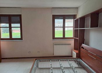 camera da letto - Two-room apartment Strada Valle 82, Medesano - photo 11