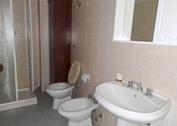 bagno - Two-room apartment Strada Valle 82, Medesano - photo 16