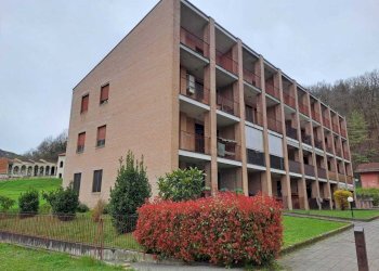 facciata - Two-room apartment Strada Valle 82, Medesano - photo 17