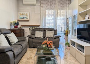 SOGGIORNO - Appartamento Via Antonio Cantore 22, Vicenza - foto 3