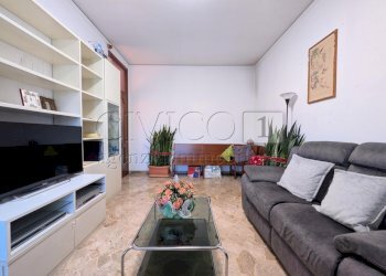 SOGGIORNO - Appartamento Via Antonio Cantore 22, Vicenza - foto 5