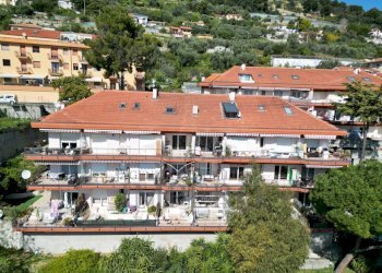 DJI_0817.JPG - Quadrilocale Via delle Gerbere 1A, Ventimiglia - foto 1