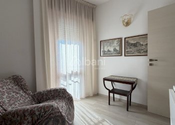 MS88_pentalocale in vendita con posto auto gia\' ar - Apartment Aulla - photo 10