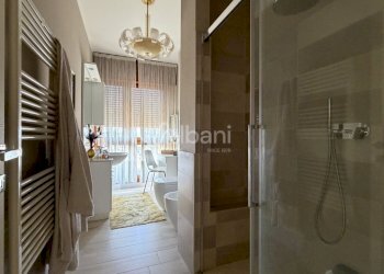 MS88_pentalocale in vendita con posto auto gia\' ar - Apartment Aulla - photo 14