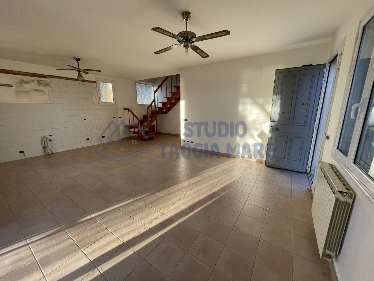 IMG_6042.JPG - Villa Riva Ligure - foto 2