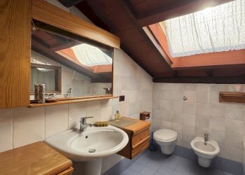 bagno - Villa Via del Bisenzio, Vernio - foto 21