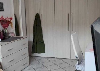 camera da letto - Four-room apartment Via della Quercia, Vaiano - photo 16