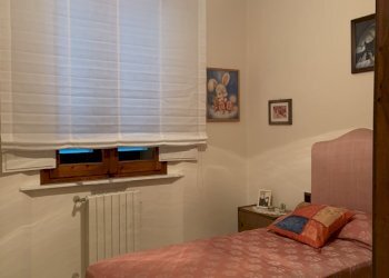 camera da letto - Villa Via Giuseppe Mazzini, Vaiano - photo 15