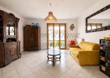 photo_2026-04-02_10-26-42.jpg - Four-room apartment Via Vittorio Veneto 18, Castagneto Carducci - photo 1