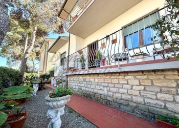 photo_6_2026-04-03_16-38-41.jpg - Villa Via di Villa Marina, Rosignano Marittimo - foto 8