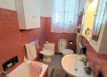 BAGNO (2).jpg - Four-room apartment Bologna (neighborhood Barca) - photo 27