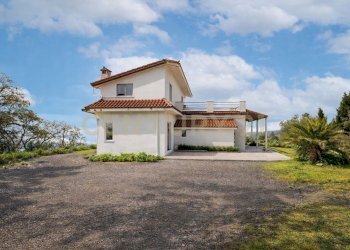 5039a1d3-09a7-42b4-b150-e4e8ae52b2db.JPG - Villa Via Nocille 55, Mascali - foto 2