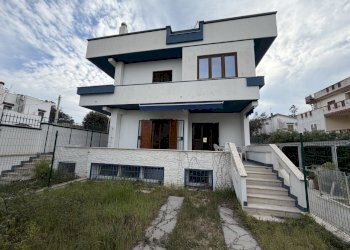 IMG_9556.JPG - Independent house Viale stella Marina 127, Anzio - photo 1