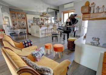 8.jpg - Attic Viale Alessandrino 10, Roma (neighborhood Alessandrino) - photo 1