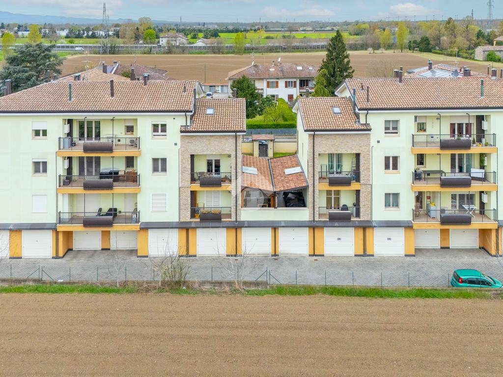 Trilocale Vicolo Ivo Cobianchi, Parma - foto 2